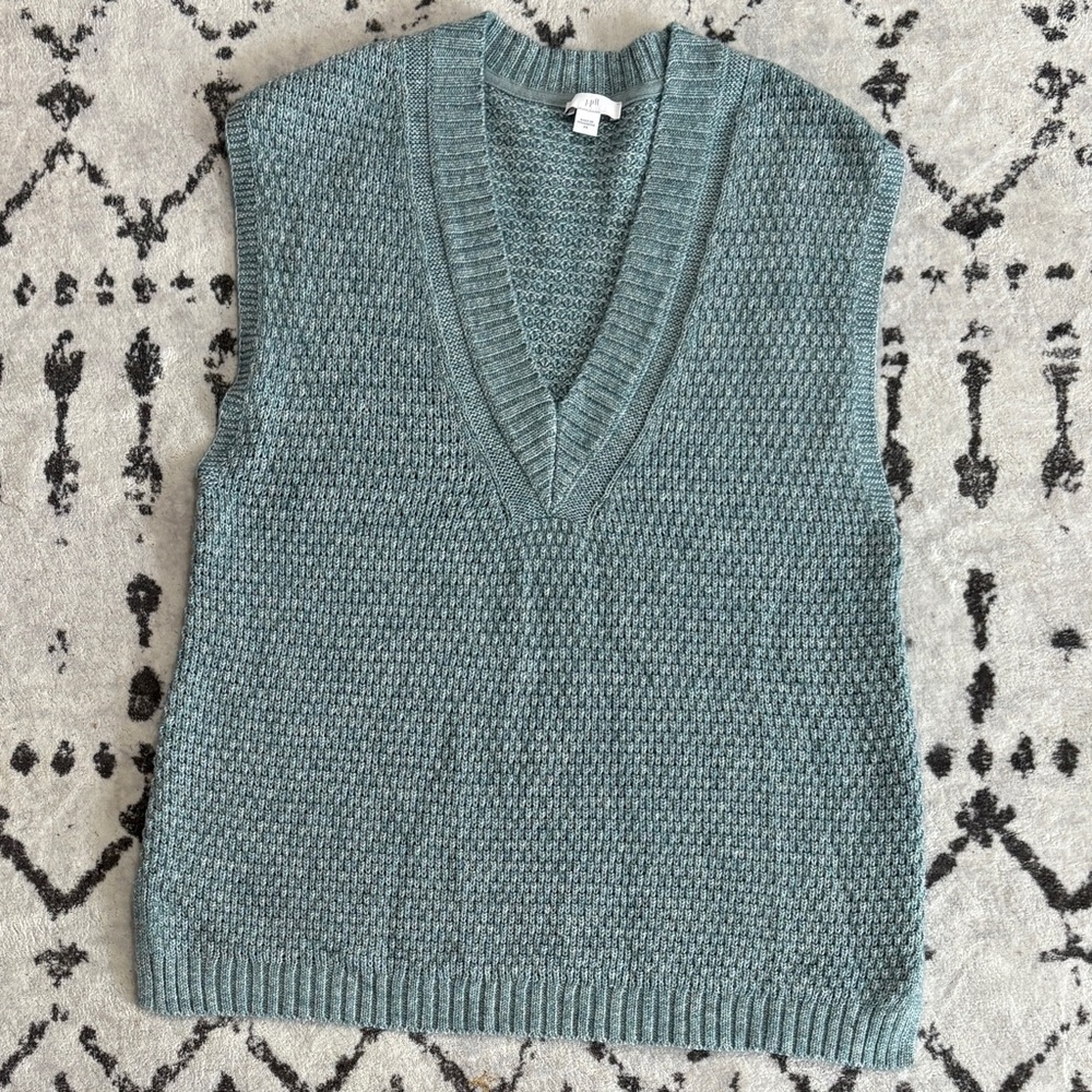 J. Jill V-Neck Sweater in Blue